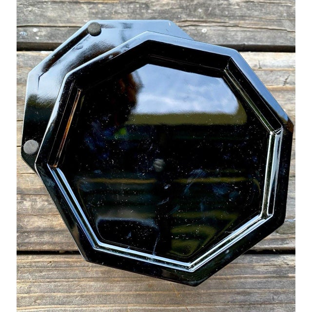 Korean Shin Do Najeonchilgi Mother-of-Pearl Octagonal Crane Lacquer Box For Sale - Image 12 of 16
