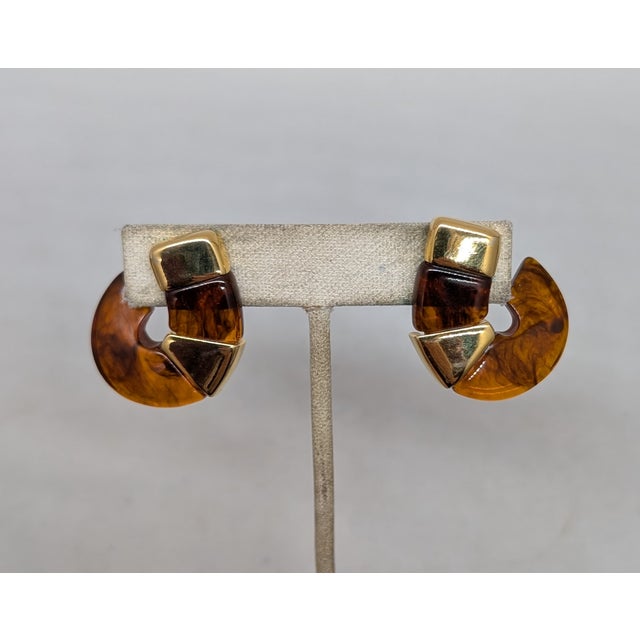 Napier Vintage 1984 Signed Napier Goldtone Faux-Tortoise Clip Earrings-2 Pieces For Sale - Image 4 of 8