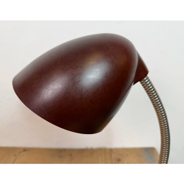 1960s Vintage Brown Bakelite Gooseneck Table Lamp, 1960s For Sale - Image 5 of 18
