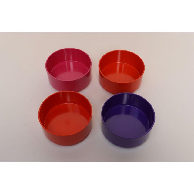 Plastic Set of Four Vintage Purple, Orange and Pink Melamine "Max" Bowls by Massimo Vignelli for Heller For Sale - Image 7 of 14