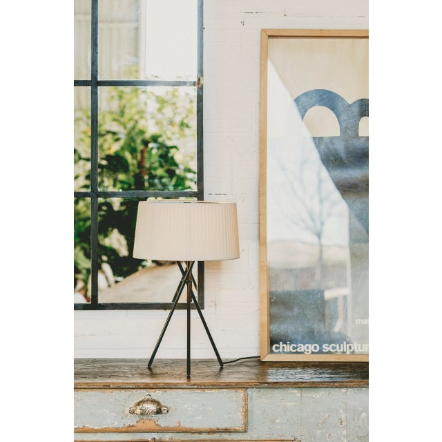 Natural Trípode M3 Table Lamp by Santa & Cole For Sale - Image 4 of 8