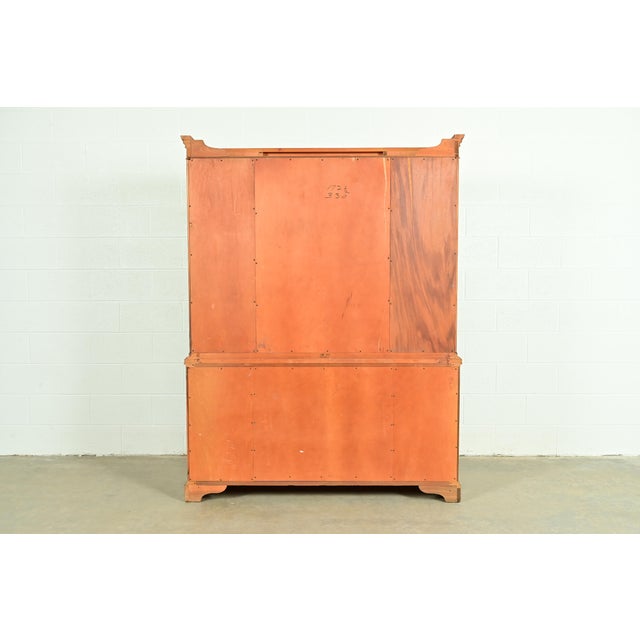 White Furniture Georgian Flame Mahogany Breakfront Bookcase Cabinet, Circa 1960s For Sale - Image 14 of 16