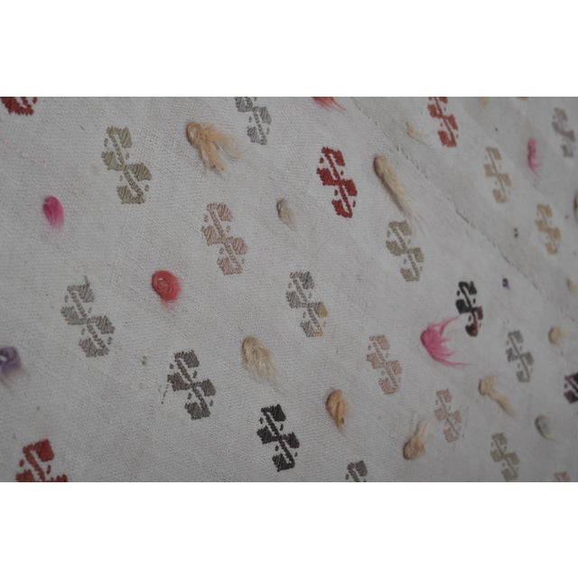 Vintage Embroided Jajim Kilim Rug 4'7'' X 8'5'' For Sale - Image 6 of 11