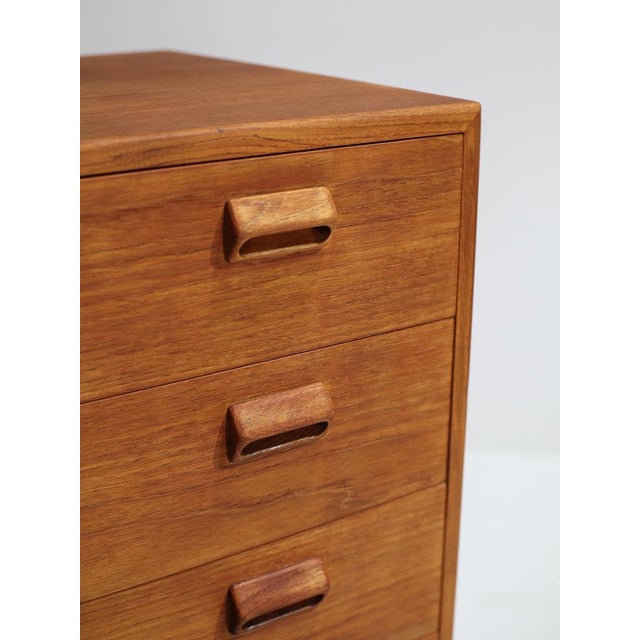 Tall Chest of Drawers in Teak by Børge Mogensen for Søborg, 1960s For Sale - Image 10 of 14