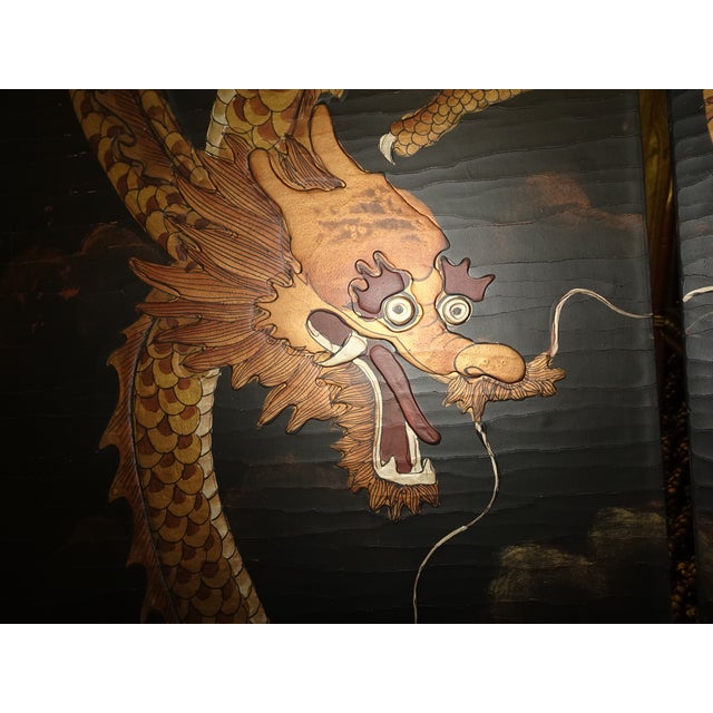 1970s Vintage Oriental Asian Black & Gold Four Panel Screen Room Divider ~ Dragons For Sale - Image 5 of 13