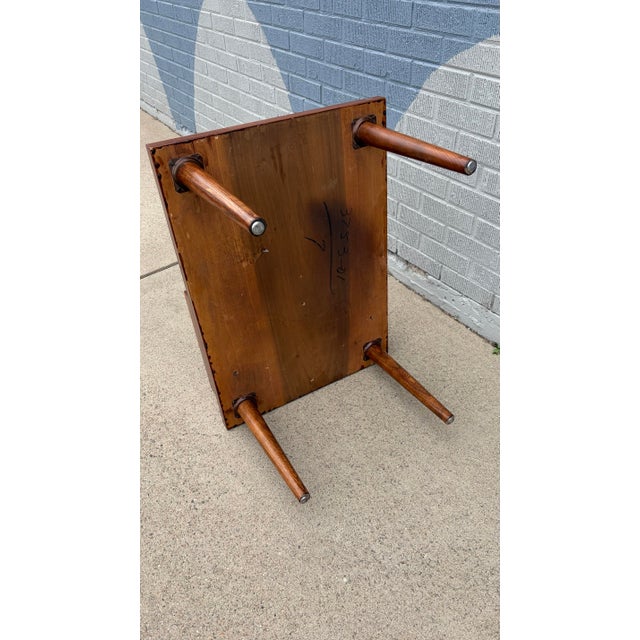 American of Martinsville Mid-Century Modern Two Tier Step Table, Circa 1965 For Sale - Image 9 of 9