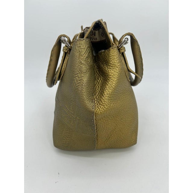 Fendi Selleria Villa Borghese Gold Leather Tote For Sale In Philadelphia - Image 6 of 7