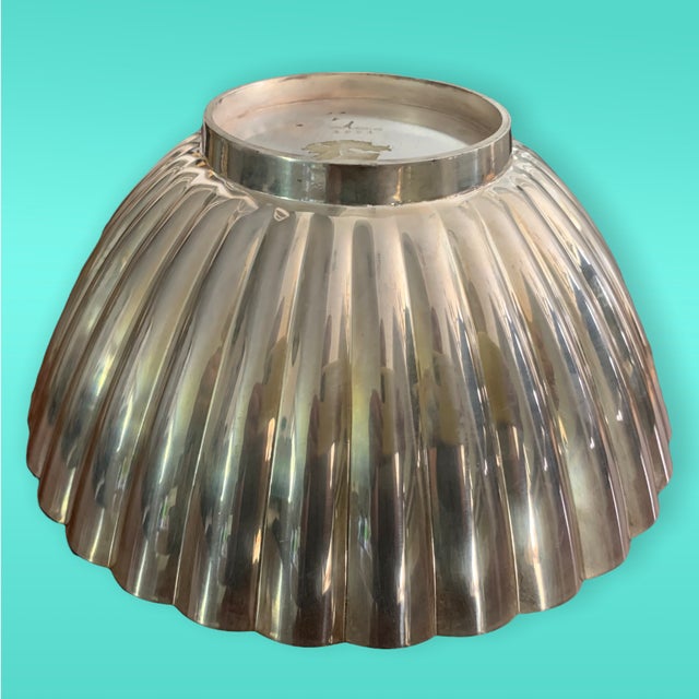 Mid 20th Century Reed & Barton Silver Scalloped Centerpiece Bowl For Sale In New York - Image 6 of 8