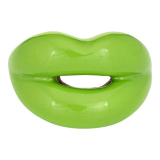 Late 20th Century Solange Azagury Partridge Green Hot Lips Ring Sterling Silver size 4.5 For Sale
