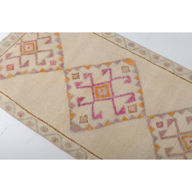 Oushak Vintage White Wool Runner For Sale - Image 10 of 10