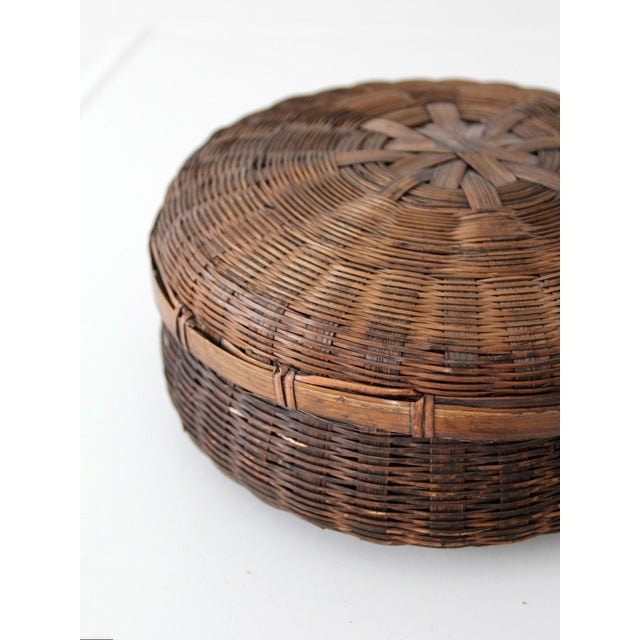 Vintage Chinese Sewing Basket For Sale - Image 9 of 10