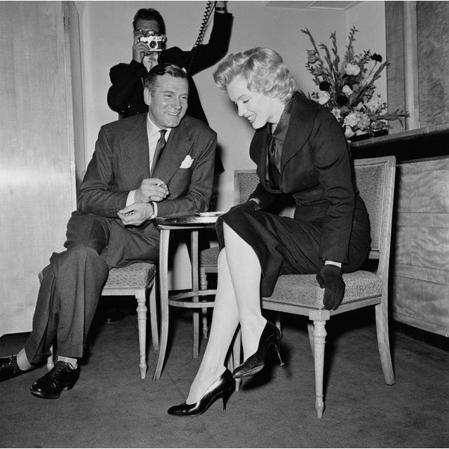 Marilyn Monroe at the Savoy American actress Marilyn Monroe (1926 - 1962) and English actor and director Laurence Olivier...