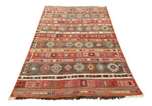Vintage Turkish Kilim Rug - 63" X 100"