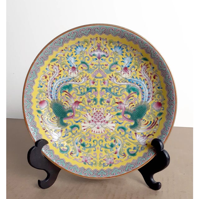 Wood Early 20th Century Chinese Porcelain Double Fenghuangs Bowl For Sale - Image 7 of 7