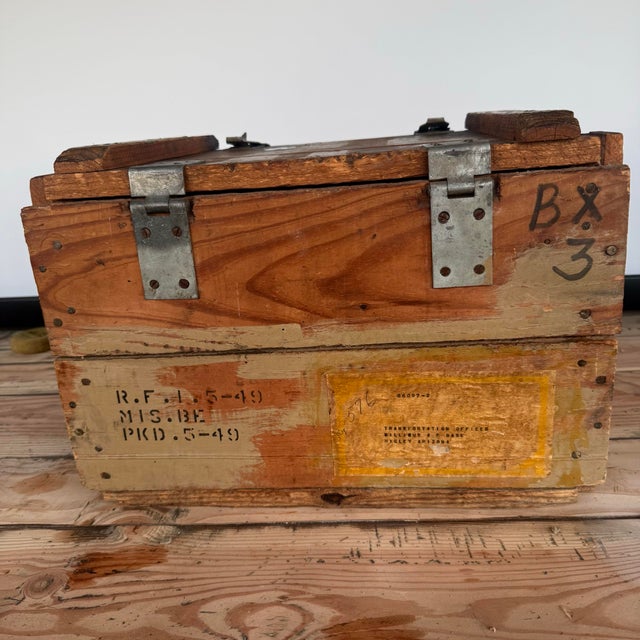 1949 Rifle Factory Ishapore Military Ammunition Crate For Sale - Image 9 of 11
