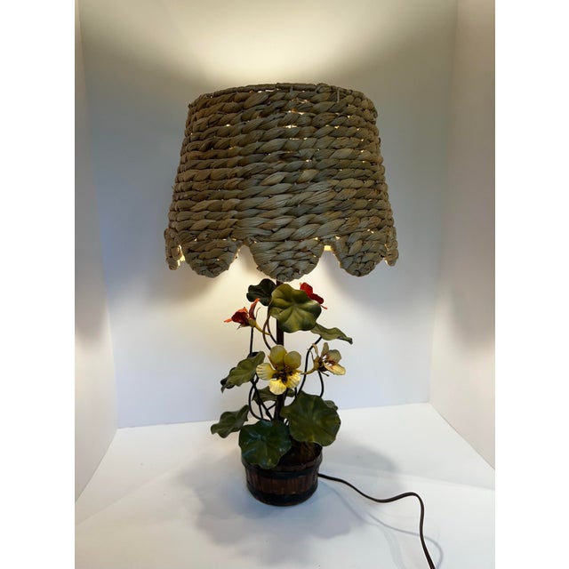 Vintage Italy Tole Flower Table Lamp For Sale - Image 4 of 12