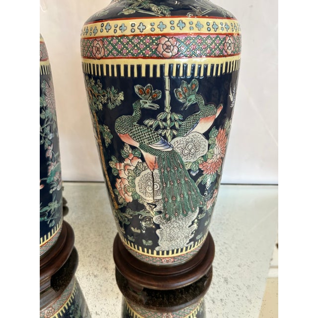 Frederick Cooper 1950s Monumental Chinoiserie Famille Noir Style Pair of Table Lamps by Frederick Cooper - a Pair For Sale - Image 4 of 18
