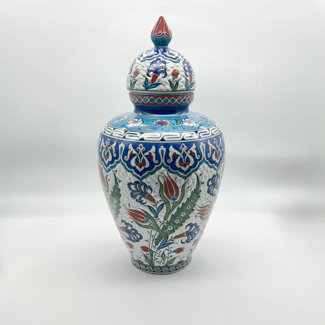 Handmade Ceramic Vizier Jar (30cm) Carved Relief Texture and Ottoman Red Tulips For Sale - Image 6 of 8