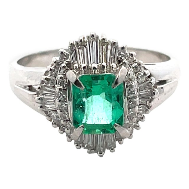 Platinum 1.02 Carat Weight Emerald & Diamond Halo Ring, Size 7 For Sale