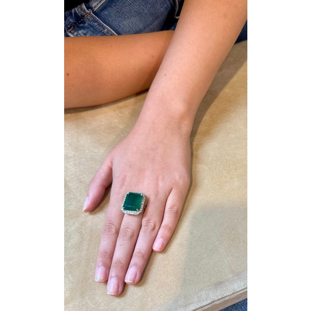 Natural 13 Carat Emerald Cut Zambian Emerald & Diamond Ring in 14kt White Gold For Sale - Image 12 of 18