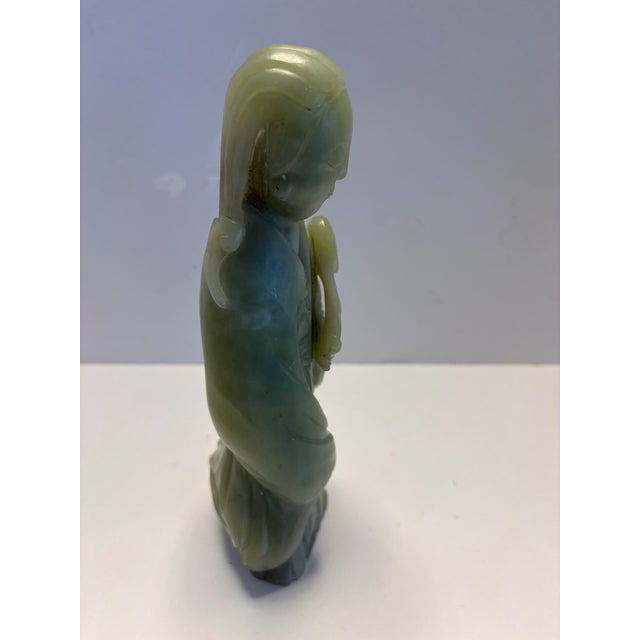 Mid 20th Century Vintage Green Jade-Style Guanyin Stone Sculpture – Asian Serpentine Carving, 8.5” Figurine Mid Century Buddhism Spiritual Meditation For Sale - Image 5 of 10