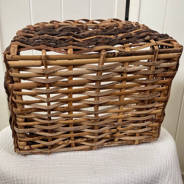 Wood Vintage 11” Hand-Woven Grapevine Gathering Basket - Signed Br For Sale - Image 7 of 12