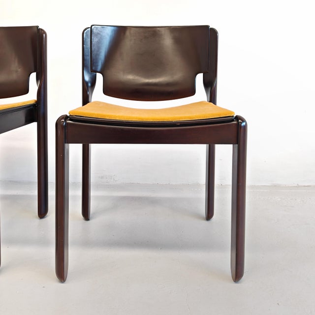 Vintage Wooden and Velvet Chairs by Vico Magistretti for Cassina, 1970s, Set of 4 For Sale - Image 15 of 18