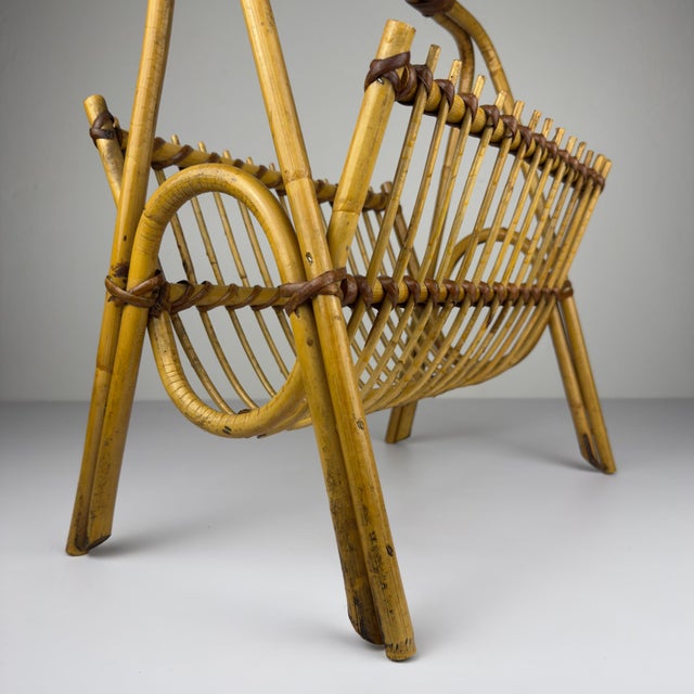 Mid-Century Modern Vintage Bamboo and Vienna Straw Magazine Rack, Italy, 1960s For Sale - Image 3 of 17