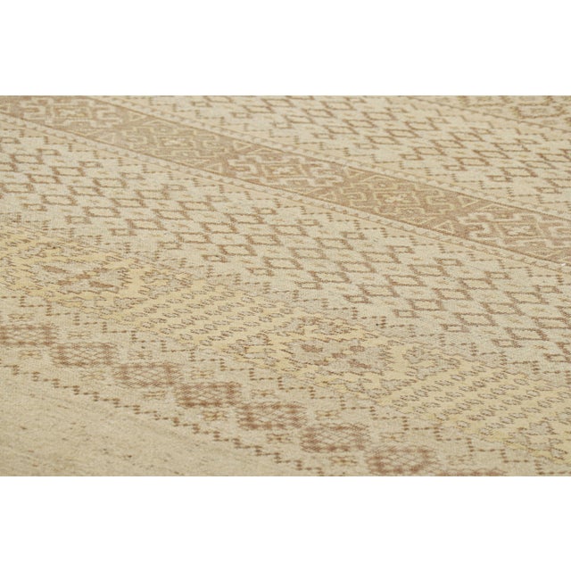 Looking for a custom size? For more information on customization capabilities, please reach out to custom@chairish.com....