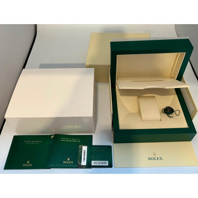 Rolex Watch Box, New Creme Empty Acs. Oyster L Perpetual Sky Dweller Brand New For Sale - Image 17 of 18
