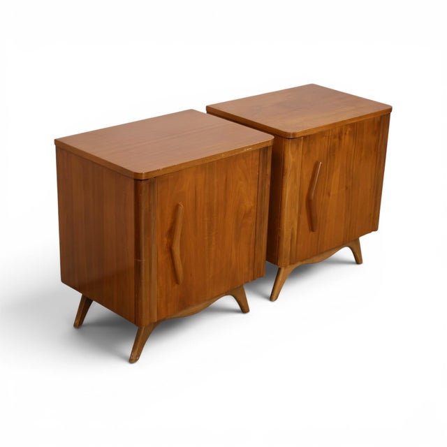 1960s Young Manufacturing Vintage Sculptural Mid Century Modern Pair of Nightstands C. 1960s, Attrbiuted For Sale - Image 5 of 14