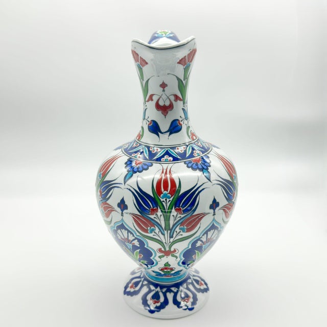 White Handmade Ceramic “Lion’s Mouth” Pitcher (30cm) – Aslan Agzı Ewer – Classic Red Tulips Vase For Sale - Image 8 of 11