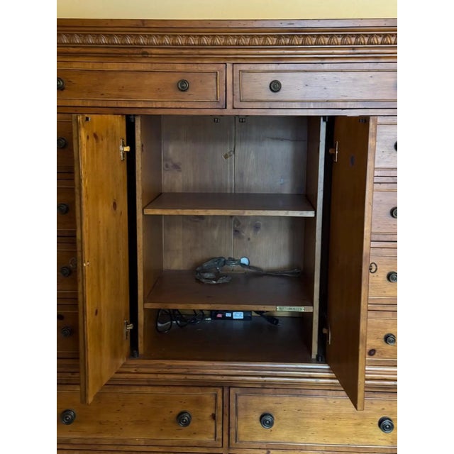 Dressing Chest from the Townhouse Collection by Ethan Allen. This collection featured an eclectic mix of stately English...