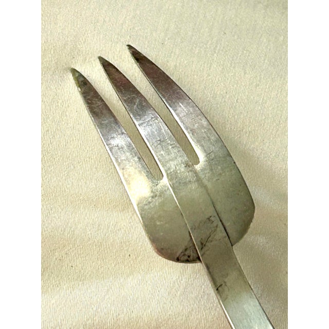 1935 Wallace Art Deco Pattern Vogue II Silver-Plate Flatware, 69 Pieces For Sale In San Francisco - Image 6 of 7