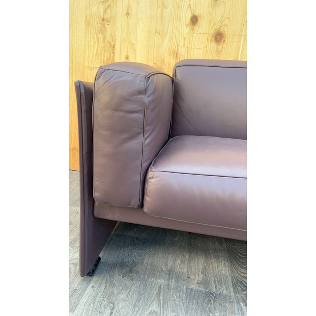 Mid Century Modern 405 Duc Sofa by Mario Bellini for Cassina in Plum Leather For Sale - Image 10 of 12