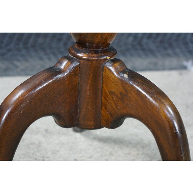 Antique Georgian Style Round Mahogany Tripod Base Candle Stand Wine Side Table For Sale - Image 17 of 18