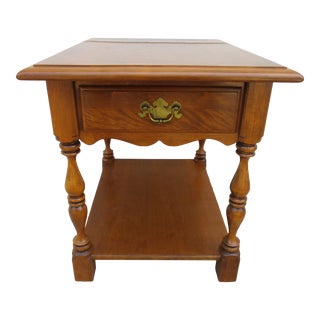 Tradational Ethan Allen Maple Side Table For Sale