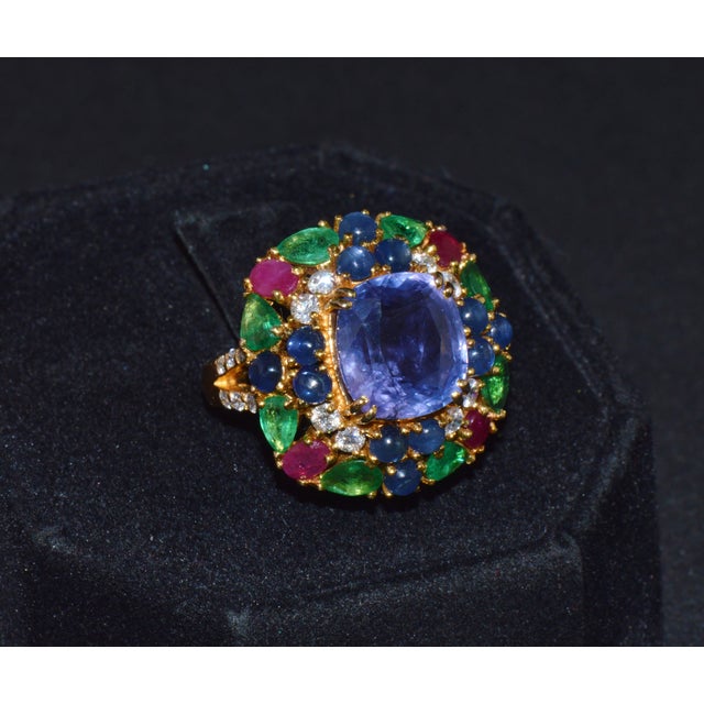 Gia Natural 11.84cts vs F Diamond No Heat Sapphire Ruby Emerald 18k Gold Dinner Cocktail Ring, Size 6.75 For Sale - Image 4 of 13
