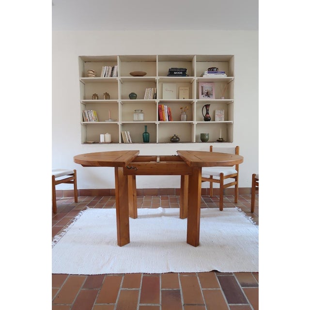 Round Extending Dining Table in Elm attributed to Maison Regain, France, 1980s For Sale - Image 11 of 15