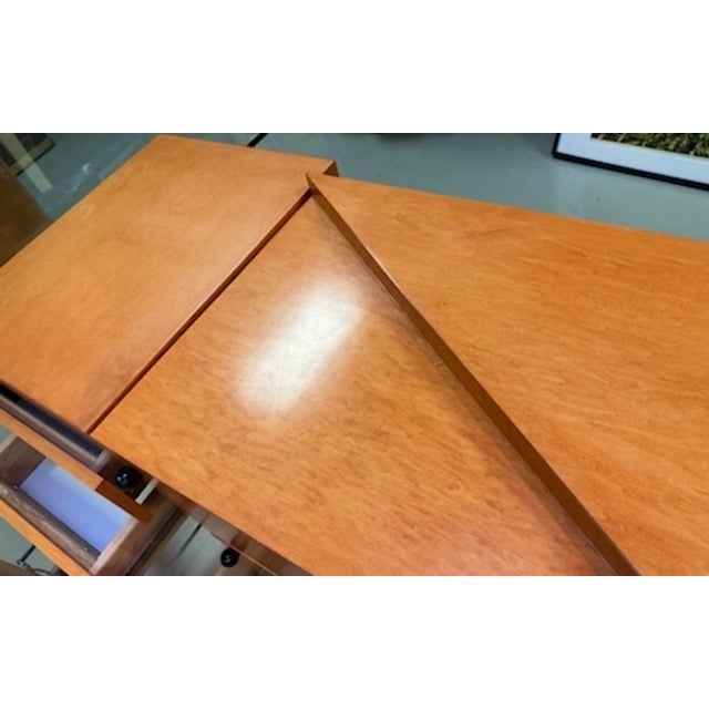 Glass Late 20th Century Mid Century Ex Large Cantoni Movable Office Desk Storage File U or L Shape For Sale - Image 7 of 12