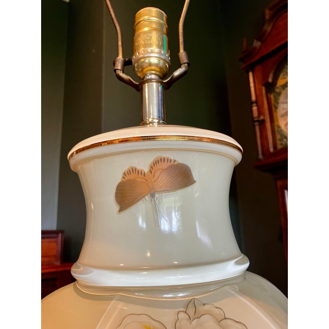 Metal Vintage Asian-Inspired Ceramic Table Lamp With Floral Motif For Sale - Image 7 of 11