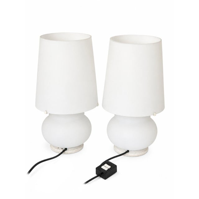 White Table Lamps by Max Ingrand for Fontana Arte, 1955, Set of 2 For Sale - Image 8 of 8