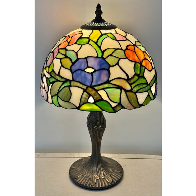 Vintage Mid 20th Century Tiffany Style Stained Glass Table Lamp For Sale - Image 11 of 11