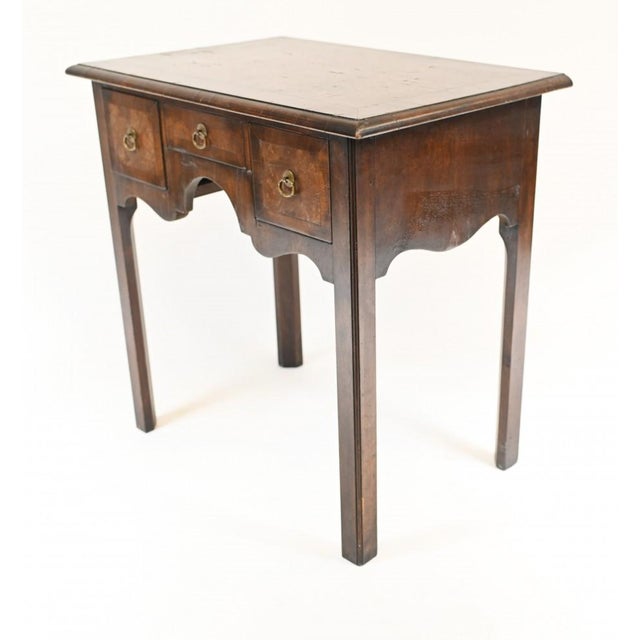Queen Anne Elm Wood Table, 1820s For Sale - Image 5 of 10