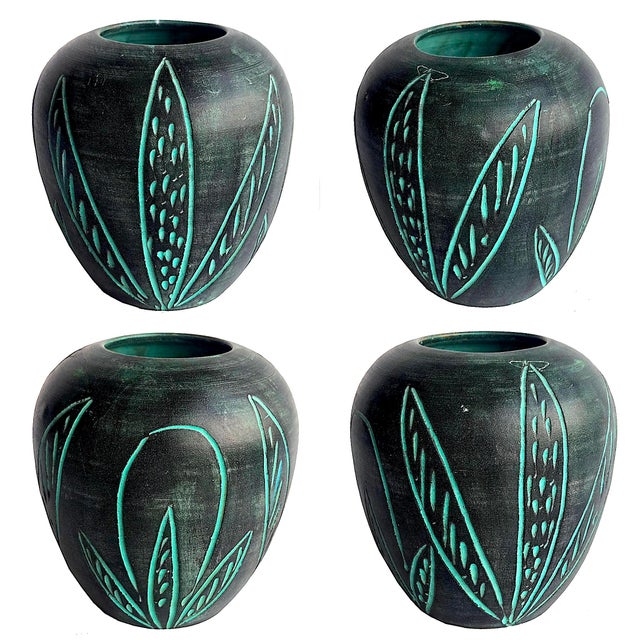 Charcoal 1970s Sgraffito Ceramic Vase in the Style of Aldo Londi for Bitossi For Sale - Image 8 of 12