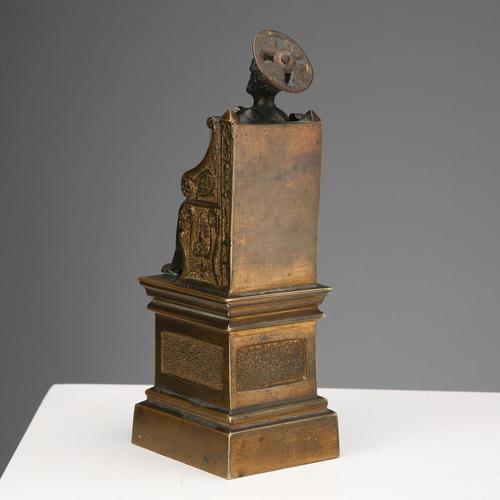 Sculpture Saint Peter in Bronze with Micromosaic For Sale - Image 4 of 10