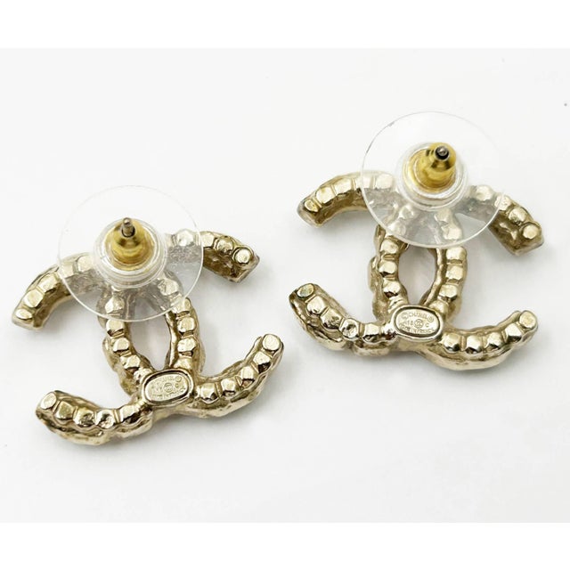 Chanel Chanel Gold CC Seed Pearl Mint Crystal PIercing Earrings, A Pair For Sale - Image 4 of 4