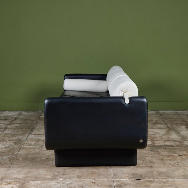 Black Vladimir Kagan Matinee Sofa for American Leather For Sale - Image 8 of 17