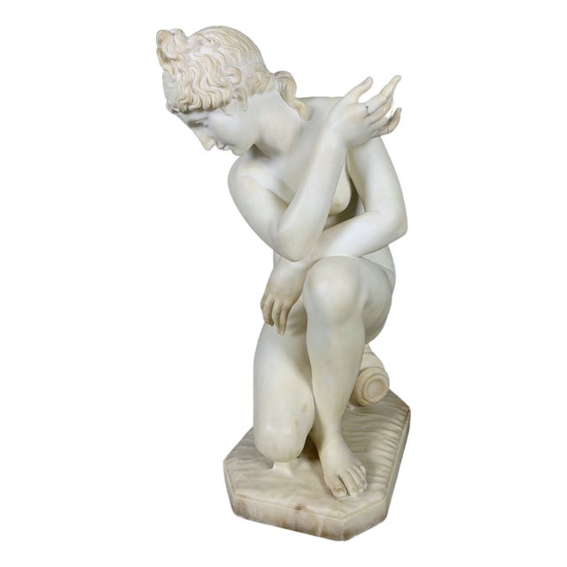 Neoclassical Artist, Venus Bathing, Early 19th Century, White Marble For Sale