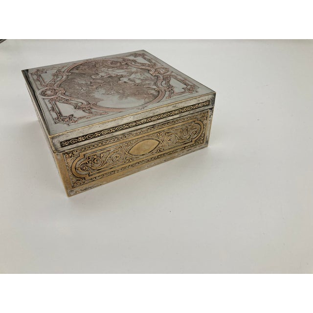 Antique Silver Plated Jewelry Box Le Denicheur by Boucher Engraved by B.Wicker For Sale - Image 9 of 17